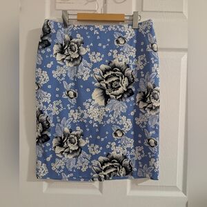 Talbots Blue Floral Pencil Skirt SZ 12 Lined Stretch Cotton Spring Career Work